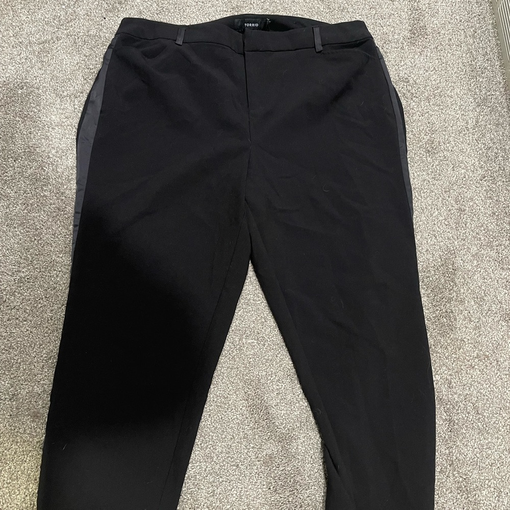 Torrid pants black